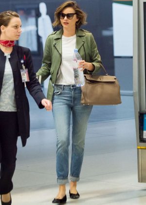 Miranda Kerr in Jeans at JFK Airport -05 | GotCeleb