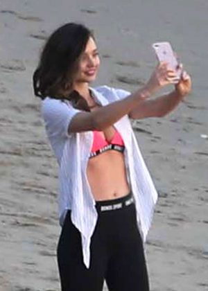Miranda Kerr on Photoshoot in Malibu