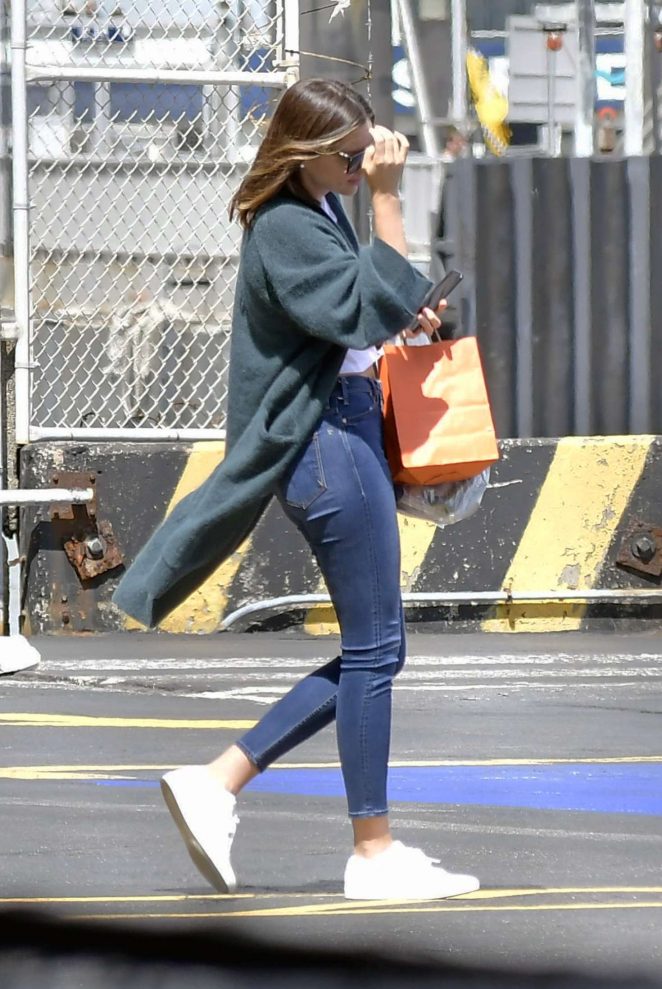 Miranda Kerr take the heliport out of New York City