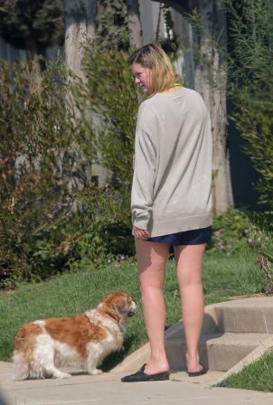 Mischa Barton - Out with her Cocker Spaniel for a walk in Los Angeles