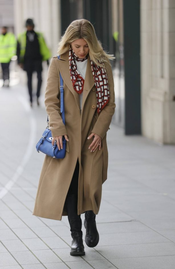 Mollie King - In her winter coat and scarf while arriving at BBC studios in London