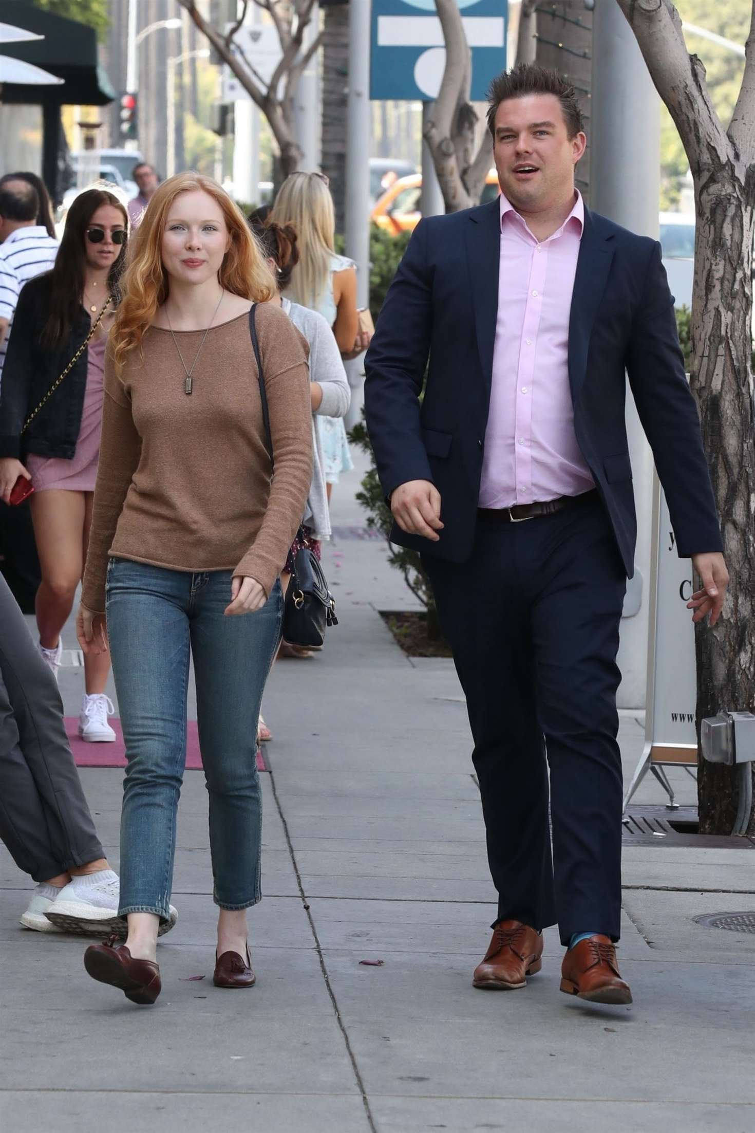 Molly Quinn 2018 : Molly Quinn: Out for lunch at Wallys -03. 