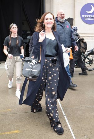 Molly Shannon - Filming 'Only Murders in the Building' in New York
