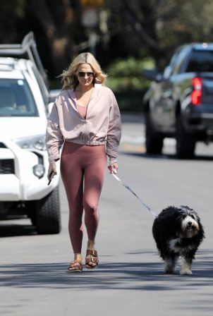 Molly Sims - With her dog stroll in Pacific Palisades