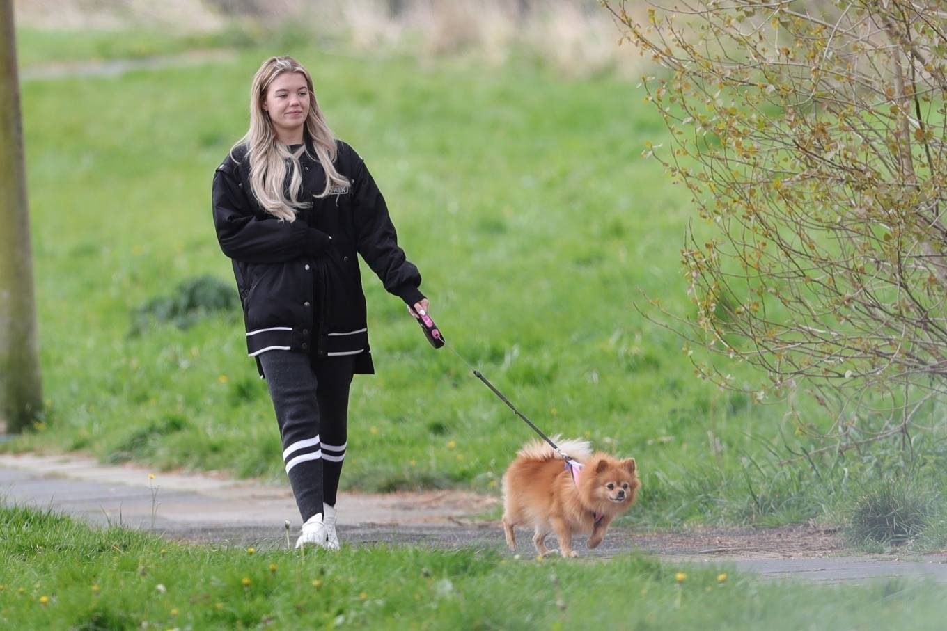 Molly Smith â€“ Spotted close to her Manchester Home