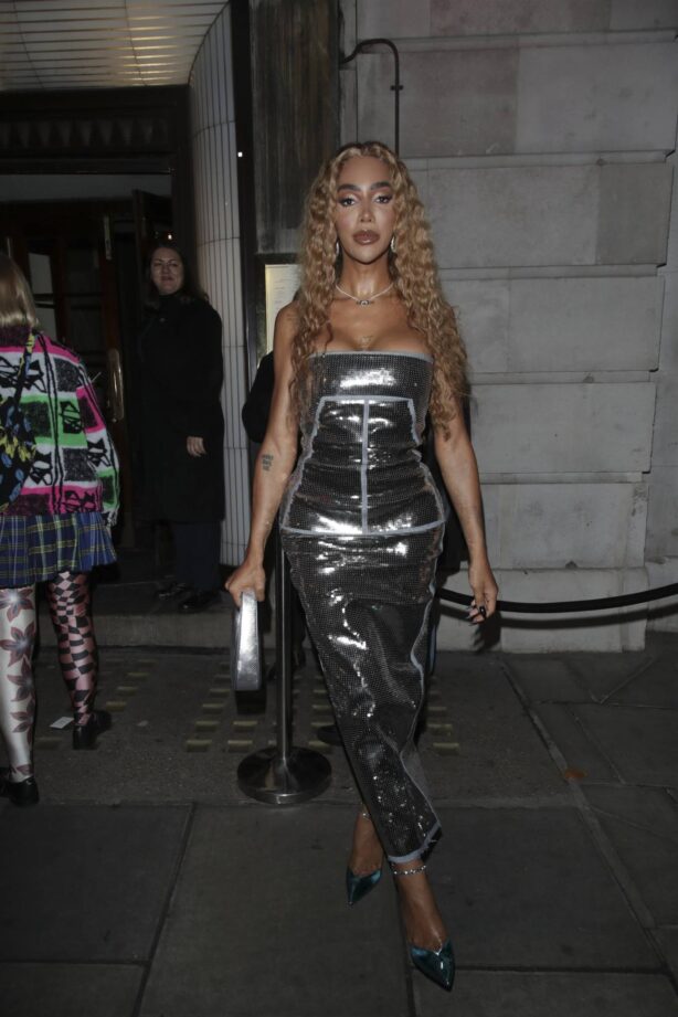 Munroe Bergdorf - Marc Jacobs event at Langan's in London