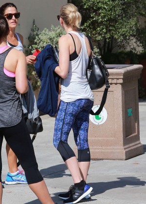 Naomi Watts in Leggings Leaving the gym in Brentwood