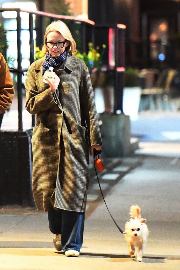 Naomi Watts - On a stroll in Tribeca