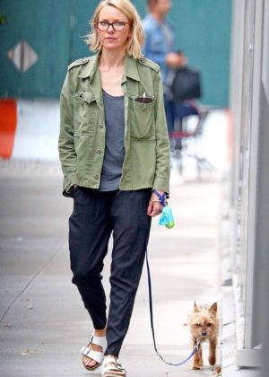 Naomi Watts - Out for a morning walk with her dogs in New York