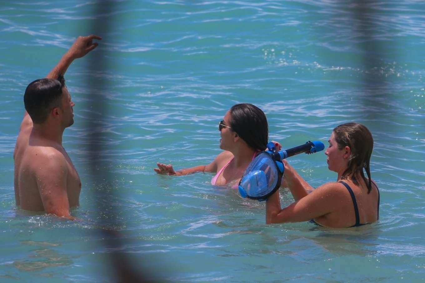 Nastassia Bianca Stassi Schroeder and Katie Maloney-Schwartz on the beach in Waikiki