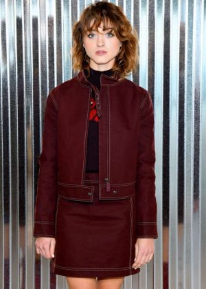 Natalia Dyer - Longchamp Fashion Show in NYC