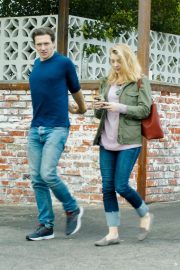 Natalie Dormer and David Oakes - Out for lunch in Los Angeles