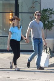 Natalie Dormer and David Oakes - Shopping on Melrose Place in West Hollywood