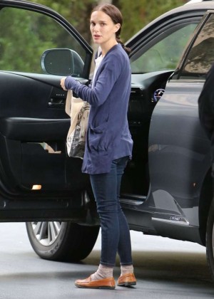 Natalie Portman in Jeans at the Hotel Normandie in LA