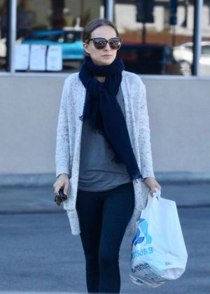 Natalie Portman - Shopping in Los Angeles