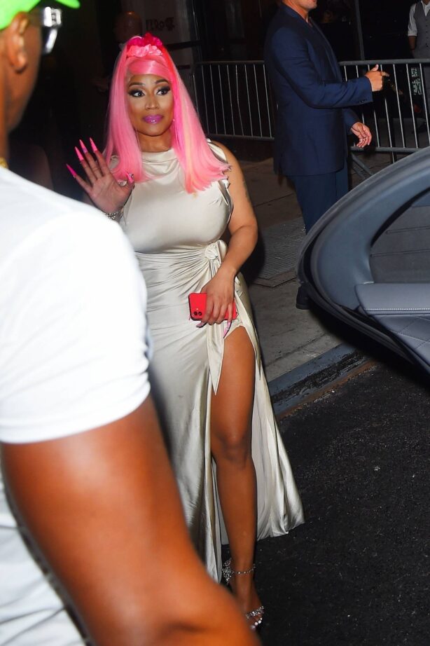 Nicki Minaj - Leaving the VMA after party at Moxy Hotel in New York