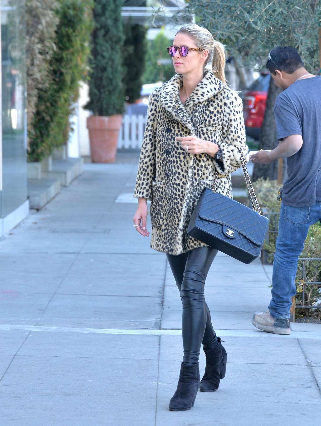 Nicky Hilton 2015 : Nicky Hilton Goes shopping in West Hollywood-11