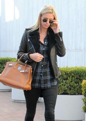 Nicky Hilton in Tights Shopping in Beverly Hills