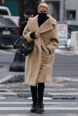 Nicky Hilton Rothschild  - Looking stylish in Manhattan’s Soho area