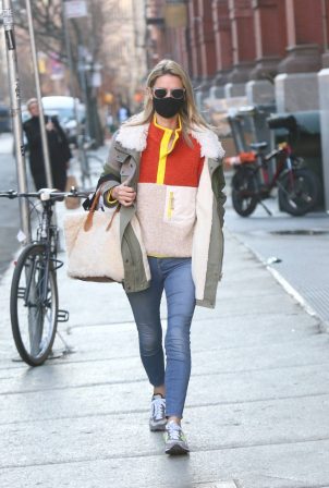 Nicky Hilton - Seen on the streets of in Manhattan’s Soho area