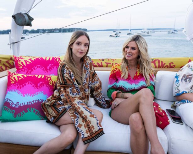 Nicky Hilton - Valentino Hamptons Escape Yacht in New York