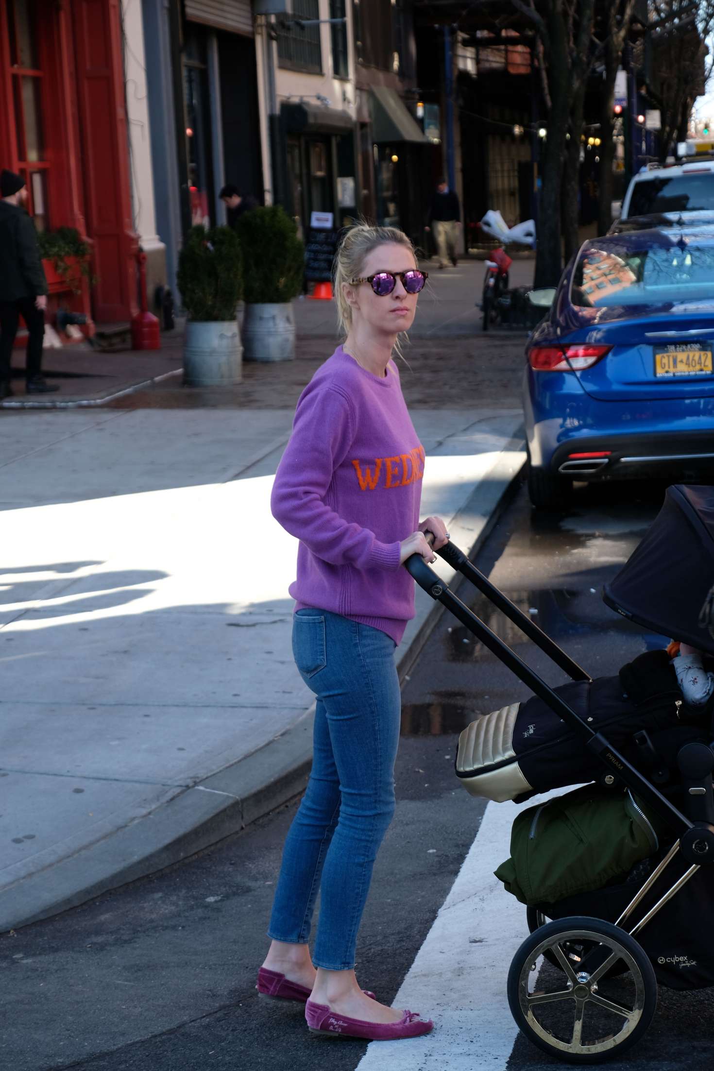 Nicky Hilton 2017 : Nicky Hilton with her baby out in Soho -10