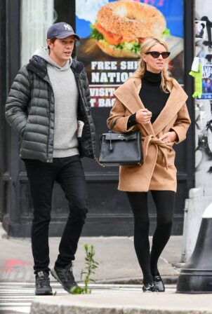 Nicky Hilton - With James Rothschild out in New York