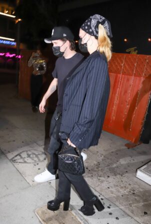 Nicola Peltz - Spotted leaving a dinner date at The Nice Guy in West Hollywood