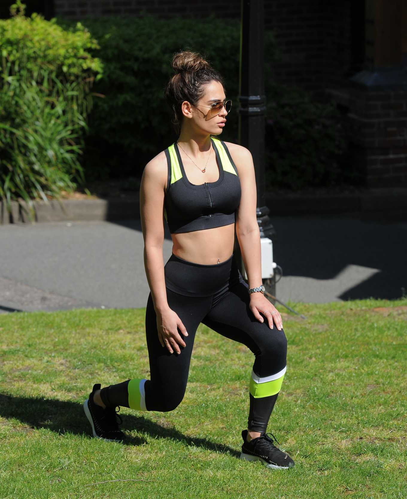 Nicole Bass in Gym Outfit â€“ Workout in Essex