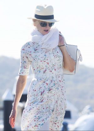 Nicole Kidman in Summer Dress - Out in Pittwater