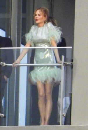 Nicole Kidman - Seen at their luxury penthouse in Sydney Harbour in Australia