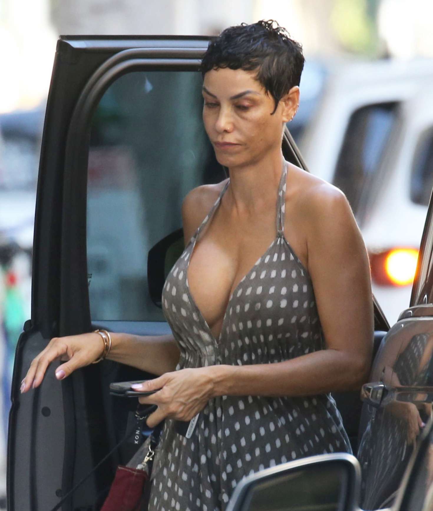 Nicole Murphy in Summer Dress - Out in Beverly Hills. 