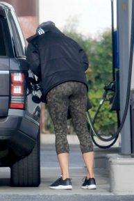 Nicole Murphy - Stops for Gas in West Hollywood