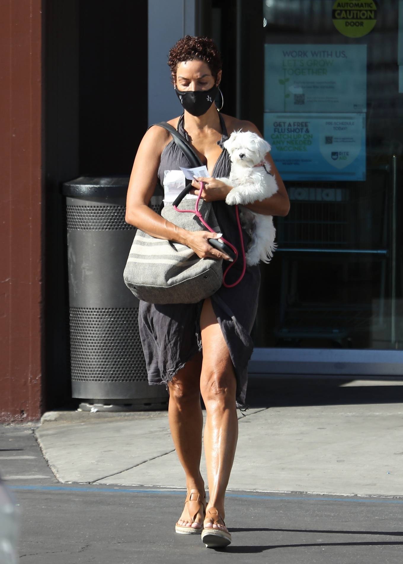 Nicole Murphy 2021 : Nicole Murphy – Takes her dog out in Beverly Hills-04