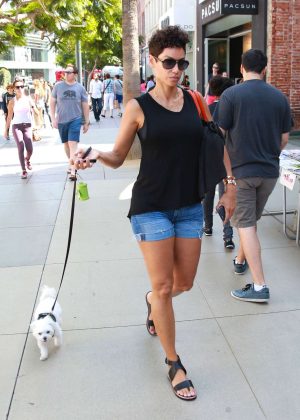 Nicole Murphy Walking her Dog in Santa Monica