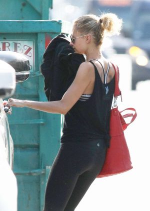 Nicole Richie Leaves her morning workout in Los Angeles