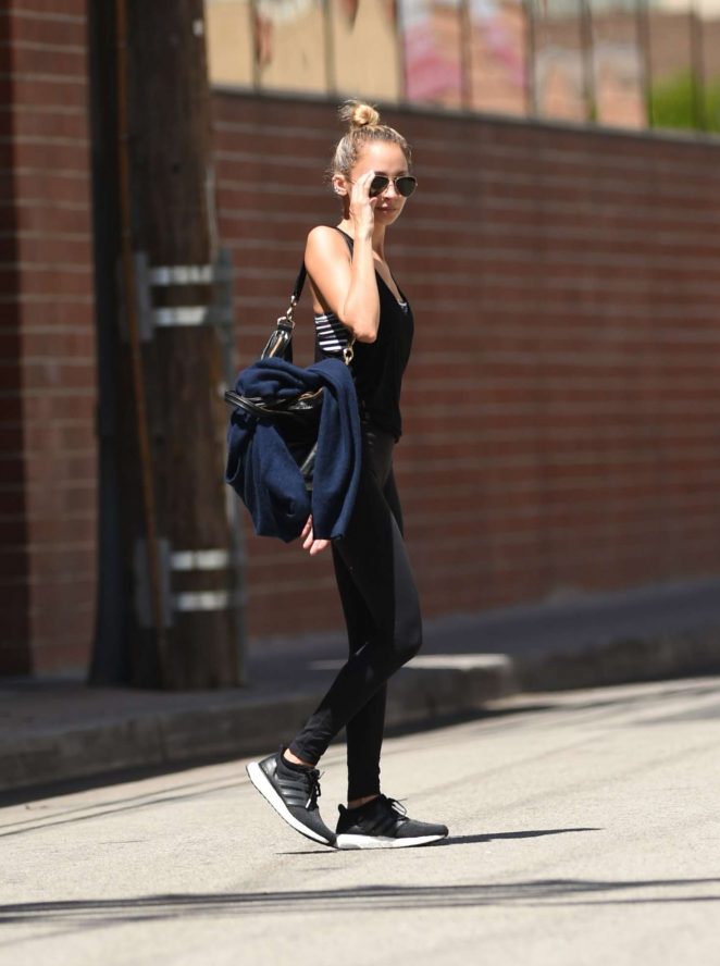 Nicole Richie - Leaving the gym in Los Angeles