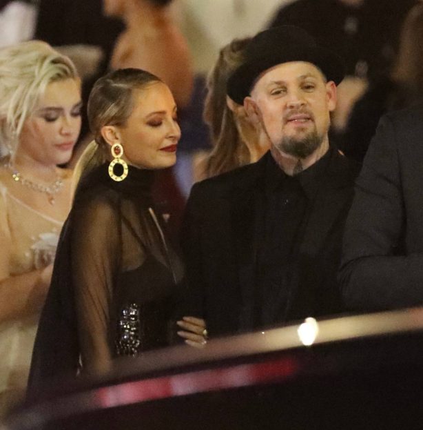 Nicole Richie - With Joel Madden seen at 2024 Vanity Fair Oscar Party in Beverly Hills