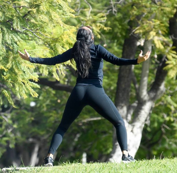 Nicole Scherzinger and Thom Evans - Workout candids in an LA park