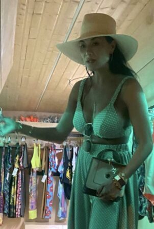 Nicole Scherzinger - Shopping candids in Spain