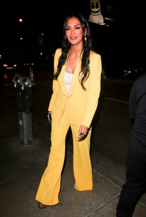 Nicole Scherzinger - Wears a canary yellow pantsuit at Catch LA in West Hollywood