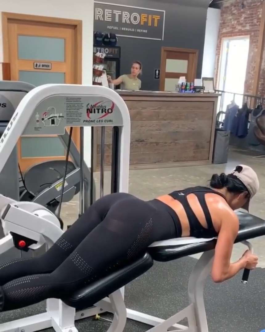 Nicole Scherzinger â€“ Workout