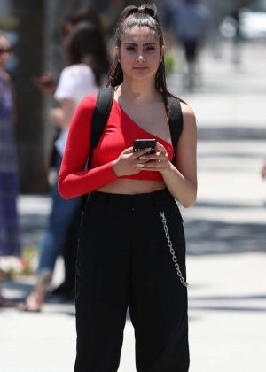Nicolette Gray - Shopping in Beverly Hills