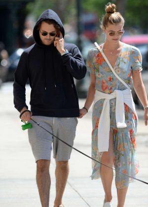 Nina Agdal and her boyfriend Jack Brinkley - Walking their dog in New York