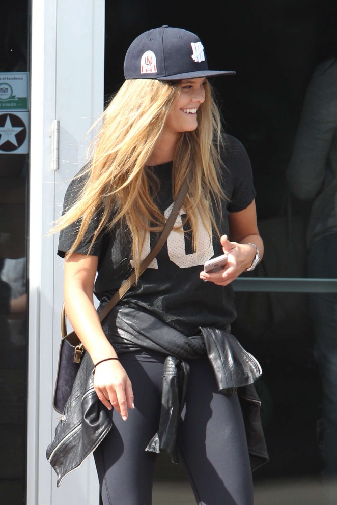 Nina Agdal in Leggings - Out and about in Miami