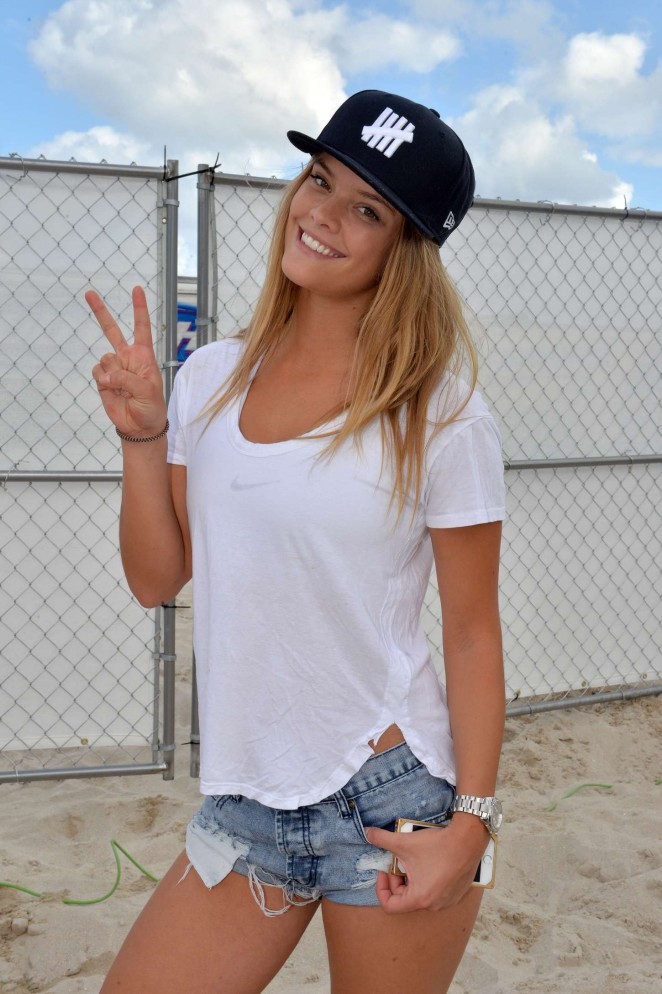 Nina Agdal in Jeans Shorts Out in Miami