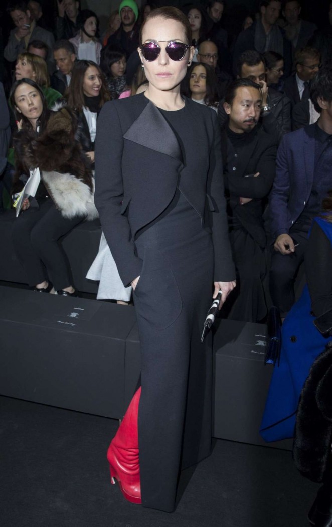Noomi Rapace at Dior Menswear Fall/Winter 2015-2016 Show in Paris