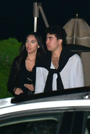 Noor Alfallah - Celebrates her settlement with Al Pacino with her brother Remi Alfallah at Nobu