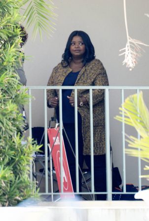 Octavia Spencer - On the set of 'Truth Be Told' in Los Angeles