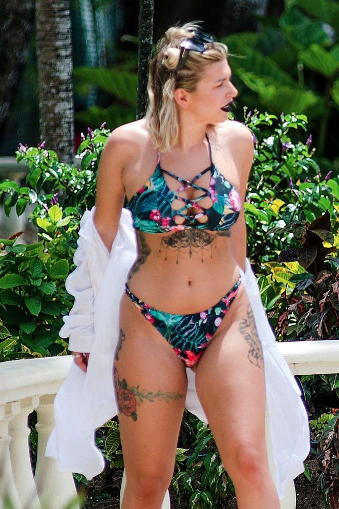 Olivia Buckland in a Patterned Bikini on the beach in Barbados